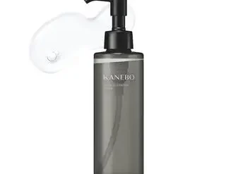 Kanebo Clear Cleansing Toner A