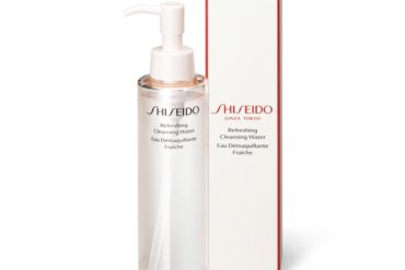 Refreshing Cleansing Water 180ml