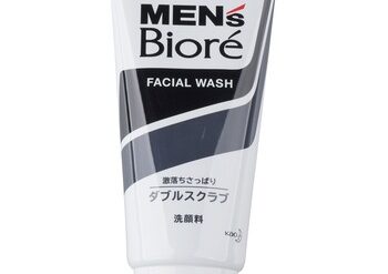 Men's Biore Double Scrub Facial Wash 130g